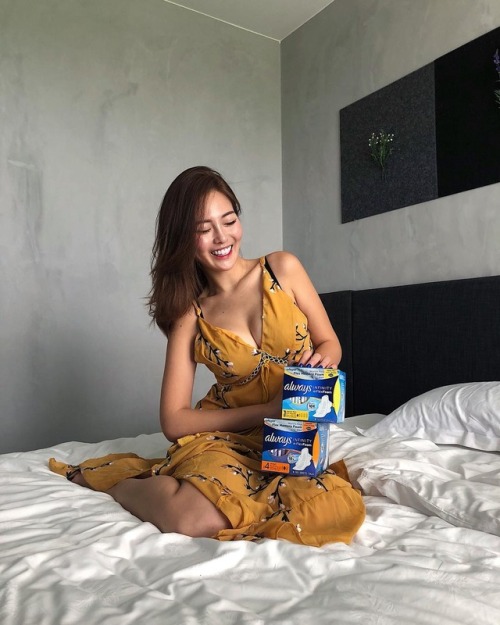 singabooby:Her smile is what killed all men