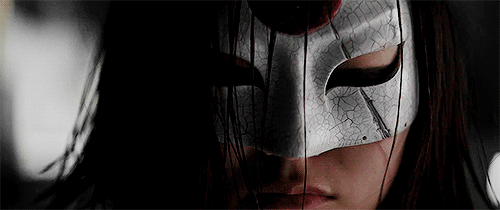 neme303:  moviesseriescomicsandgifs:    #Suicide Squad   she’s gonna die