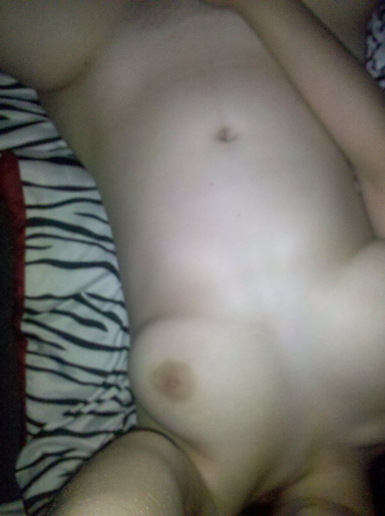 mymarinemindpart3:  Air Force cutie pt 3
