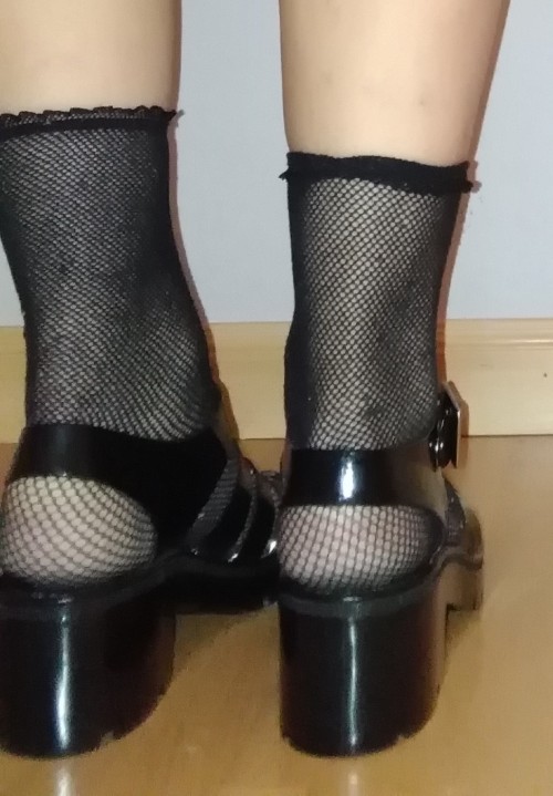 cangrejeras con tacón número 39 5€