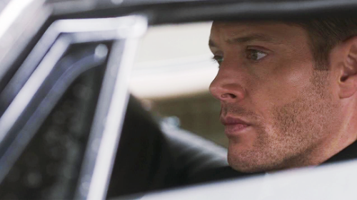 XXX soopke:  Dean closeups.  Supernatural 13.09 photo