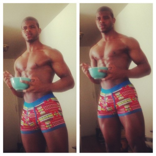 eros-immortel:  goodbussy:  Brass Knuckles   Unf 