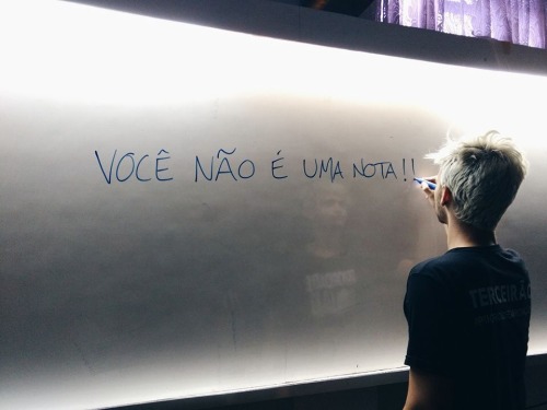 coralizei:  não tem essa de “se dar o valor”