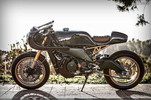 caferacerpasion:  🏁 caferacerpasion.com 🏁 Aprilia RSV 1000 #CafeRacer by KACERWAGEN [TAGS] #caferacerpasion #aprilia #caferacersofinstagram #caferacerxxx #caferacerporn #caferacerculture