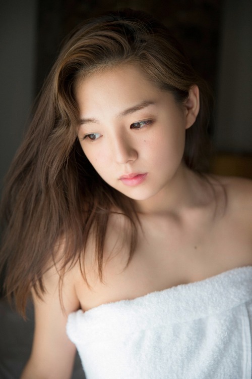 Ai Shinozaki