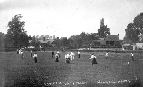 Ladies vs. gentlement wake cricket match (Whichford, Warwickshire, 1913).