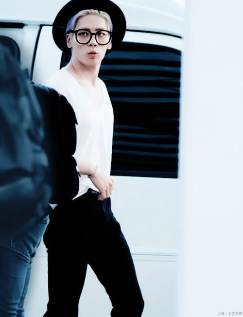 jonghyun-izer:    perfection.