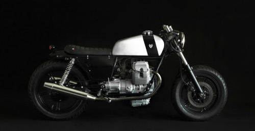 Sex caferacerpasion:  Wow! Moto Guzzi 750 Cafe pictures