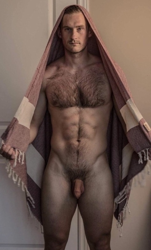 alanh-me: dirtyjocks:    79k+ follow all things gay, naturist and “eye catching”   
