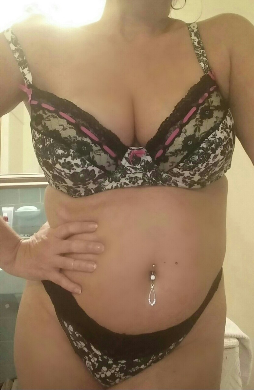 d-and-m1615:  shyhousewife:  Pretty bra and panty set I’m wearing today  Love that