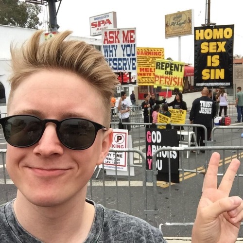 katscatwhiskers:  tyler oakley + the westboro baptist church