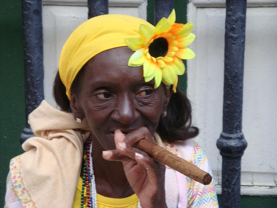barringtonsmiles:  Santera/Cubana elders with their cigars PT. 2They exude wisdom,