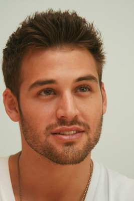 harder-better-faster-stronger98:  Ryan Guzman adult photos