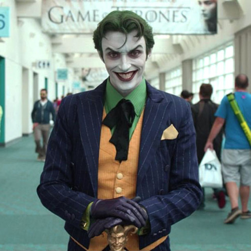 daily-meme:  Ridiculously Photogenic Jokerhttp://daily-meme.tumblr.com/ 