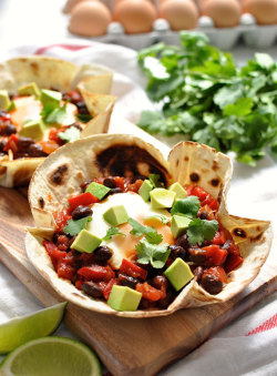 nom-food:  Huevos rancheros tortilla bowls  Love huevos rancheros