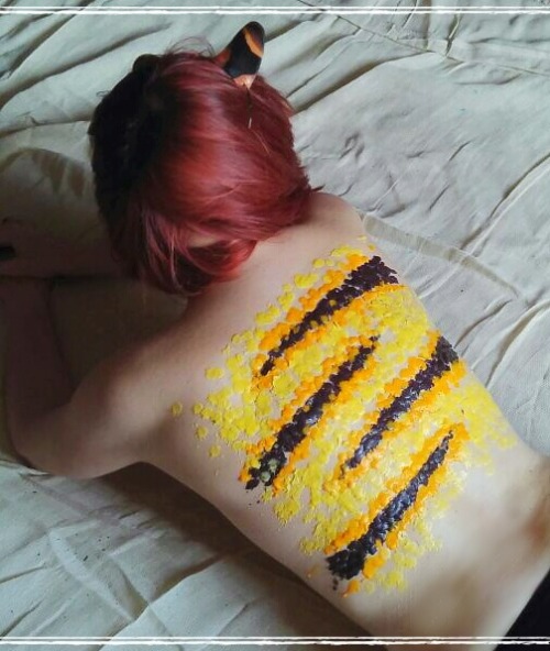 my-dark-passenger: littlebabysub:  toxicharleyquinn:  my-dark-passenger:  thecatandthecockatoo:  Wax