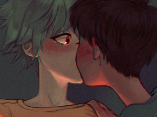 kittiepng:  kiss the boy