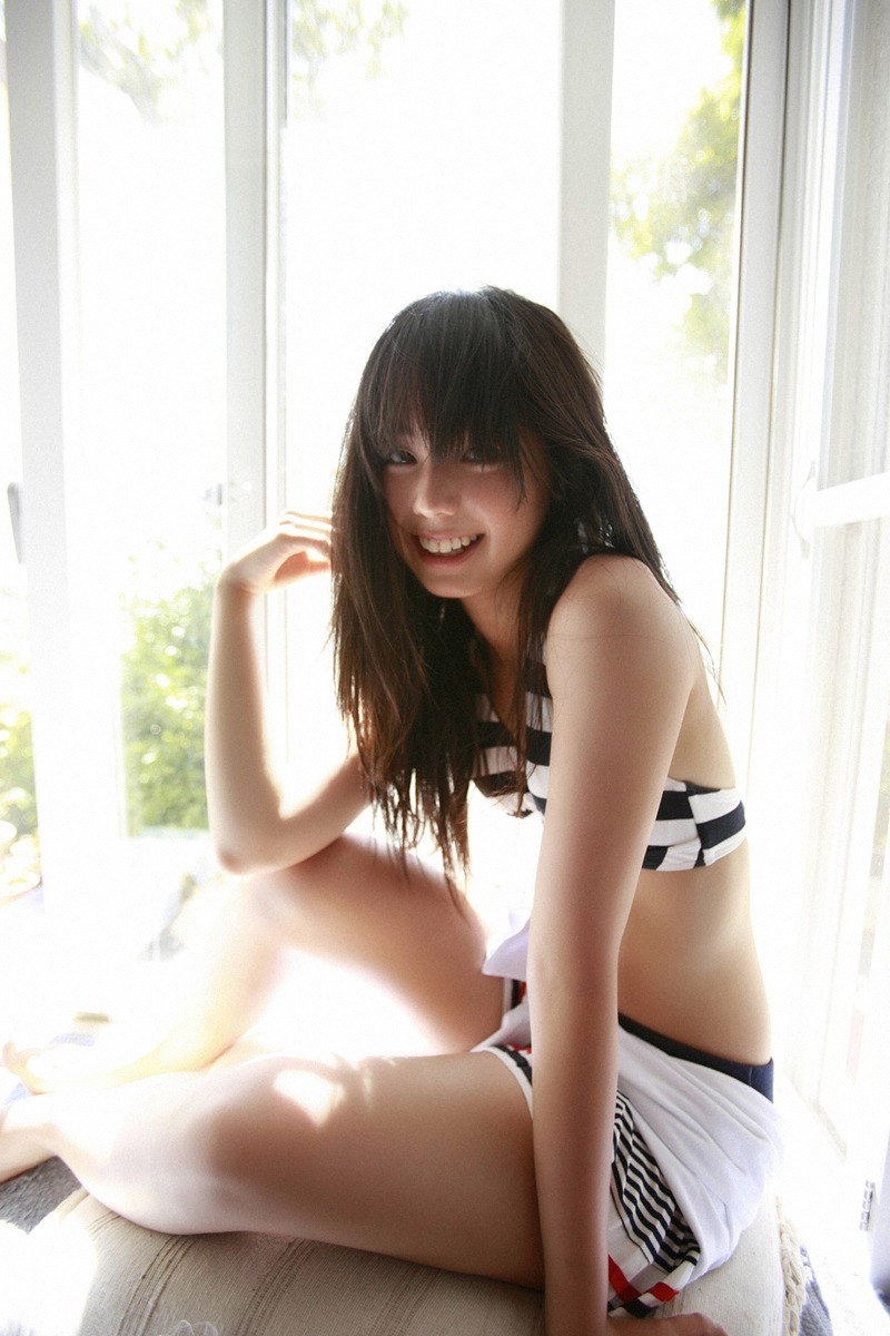 kawaii-sexy-love:  Rina Koike 小池里奈  blendy999:  小池里奈