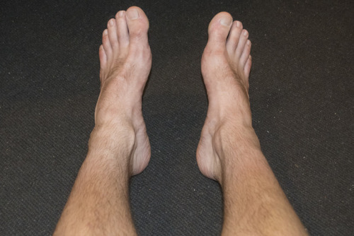 It’s going to take more than one slave to worship these size 13US feet. 