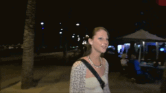 braburnr:  bonnessuceuses:  really have to try it with my slut wife  Awesome! 