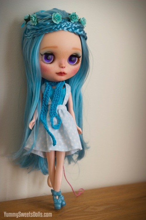 Raspberry Pufflette Blythe by Yummy Sweets Dolls <3