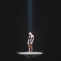 puis-je-vivre:  Kanye West “YEEZUS Tour” | ATL Photo by Johnpauljohnpaul