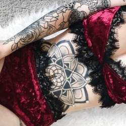 murderousbreakdowns:My love for lingerie is real. http://instagram.com/pastelwife