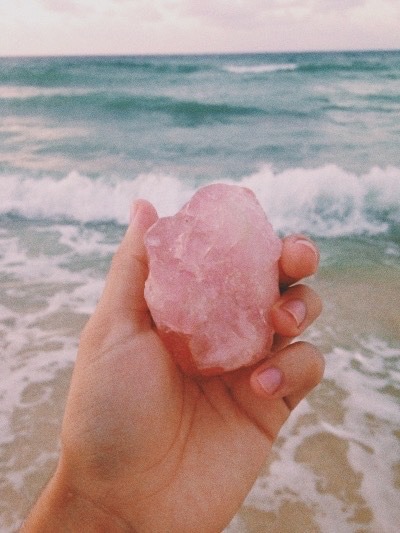 sextingatchurch:  nyancu:  swag-tears:  Beaches and crystals  First glance I thought someone was gonna put a bath bomb in the ocean.    