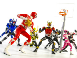 endlessyuji:  lmao@kuuga getting his ankles