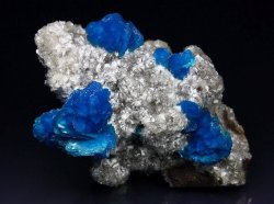 mineralists:  Cavansite on stilbite - Wagholi,