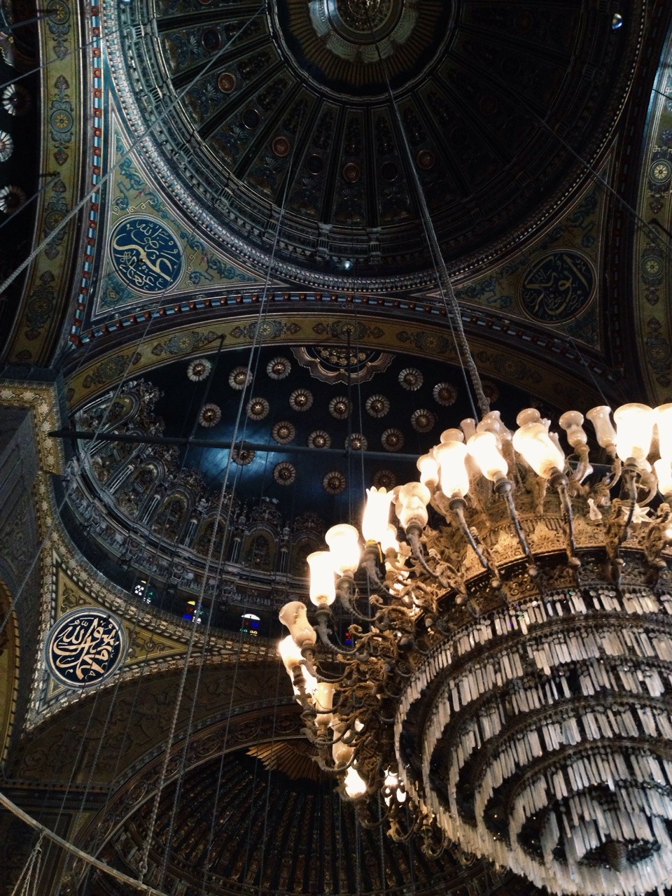 outfit-repeatxr:  Cairo, Egypt - 28, Sept 2015 