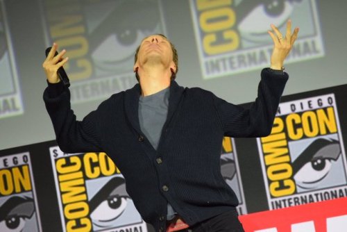 thelostsmiles:BENEDICT CUMBERBATCH soaks up the love from Hall H at SDCC 19 as the audience sings hi