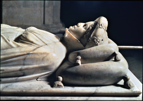 Tomb and monument of Ilaria Del Carretto by Jacopo della Quercia, 1408-c. 1413 