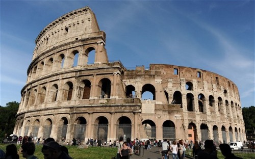 How the Roman Colosseum was built by the Jews,One of the great myths of history is that the Egyptian