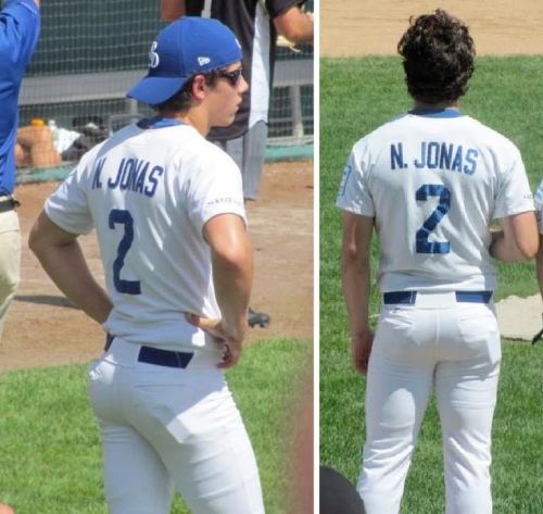 lamarworld:  *requested* Nick Jonas ass & bulge 