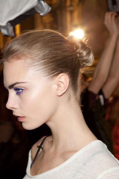 cara-made-me-do-it:Backstage: Stella McCartney F/W 2013 - Paris 2012