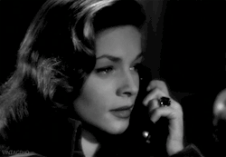 Lauren Bacall & Humphrey Bogart - Dark