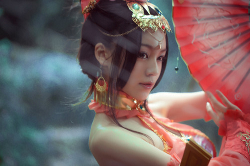 cosplaychina:云水轻鸿——七秀    JX Online 3 |  Female character of Qixiu martial art school |  coser:押切 |  