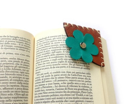 100 Leather Bookmarks //AngelaPintoDesign