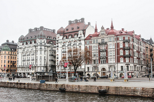 respiroanime:  algoll:  stockholm by ohlovelylies on Flickr.   Wish city