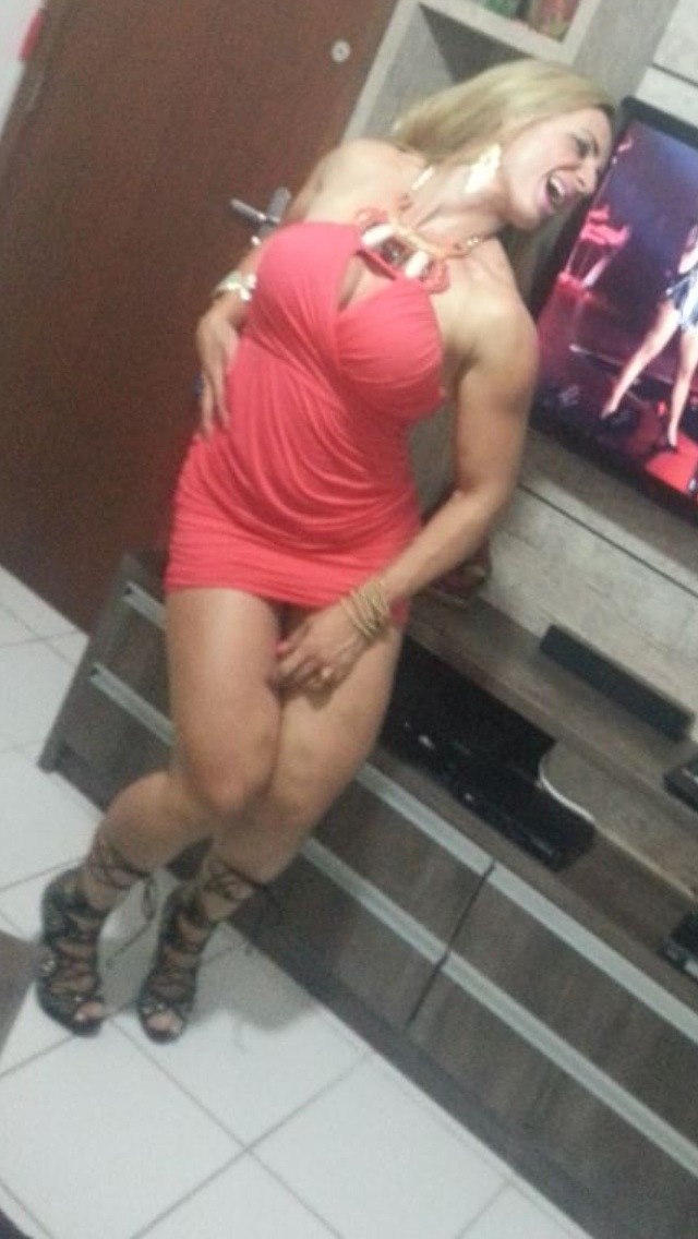 THE BEAUTY OF MUSCLE AND FITNESS