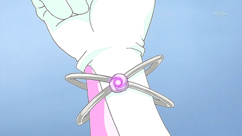 eliaspsuedo:  Seeing Yuya again just makes Yuzu so happy.