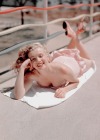 themarilynmonroefanatic:Marilyn Monroe photographed by Arthur Fellig (1949)