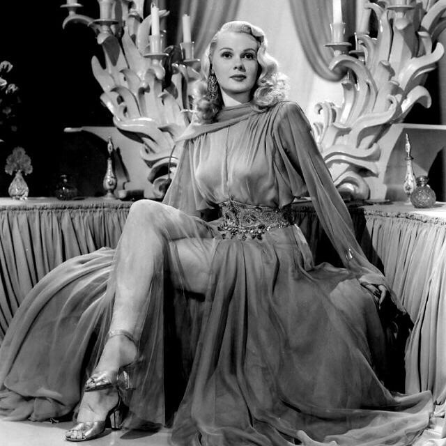 getwiththe40s:  Ms Adele Jergens 1940.  #adelejergens #1940s #classicactress #classicglamour
