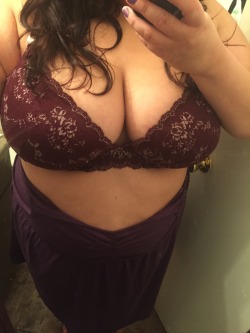 chubycouple420:  Sneak peek of my bra before