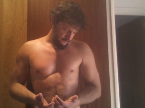 hypnogayman:  The magic of a day spent in a tranced absence, his naked body deeply