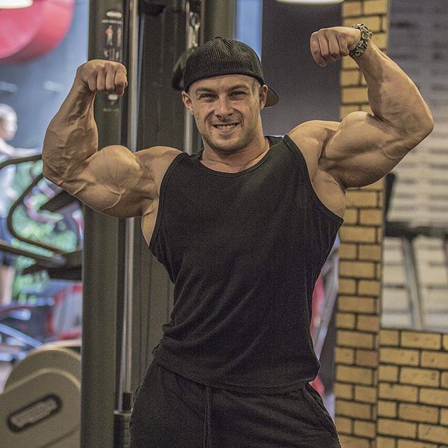 manlypics:  Radoslav Angelov