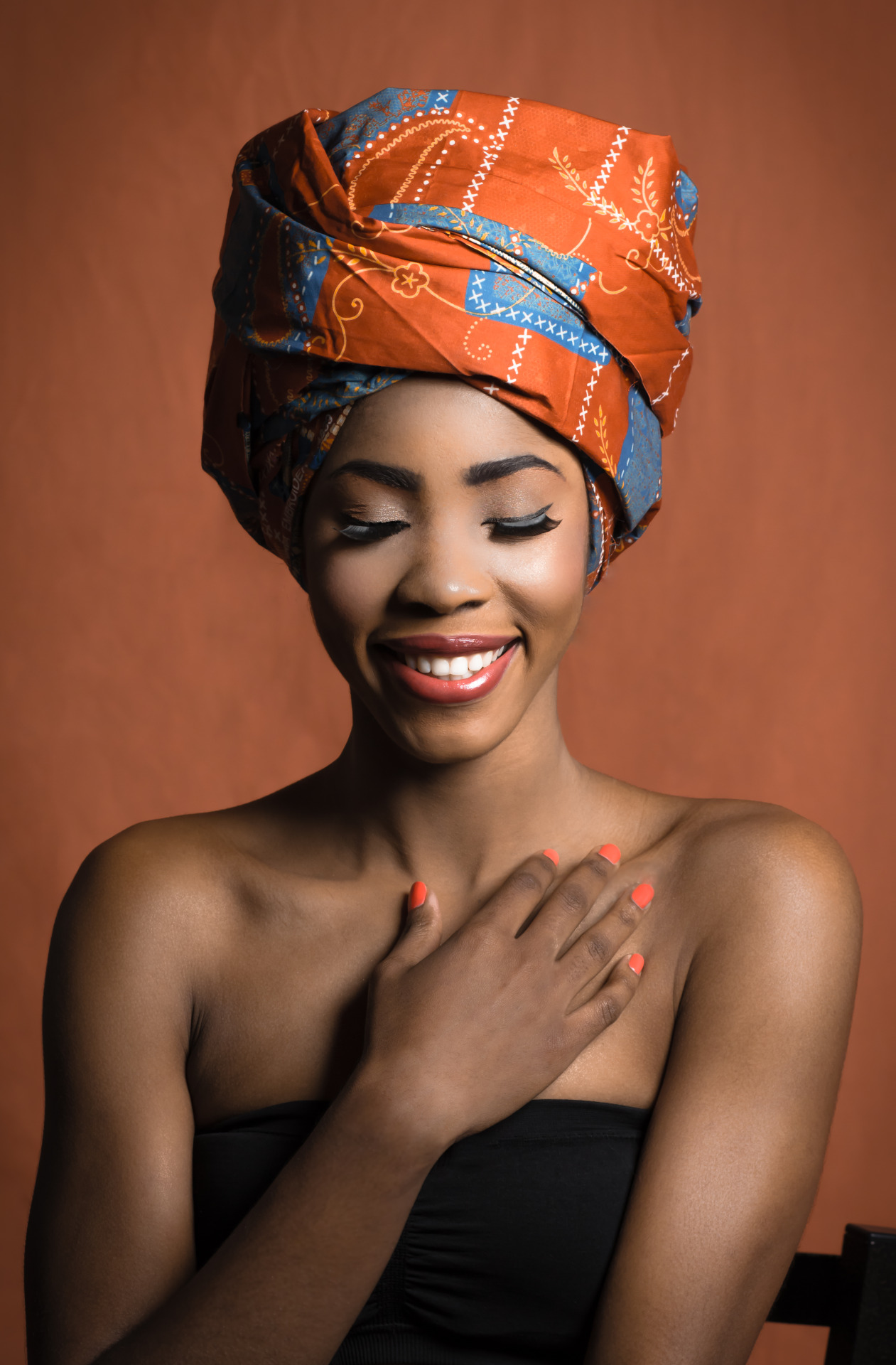 blackfashion:Auneetuh, Canada“Her Crown” series from The Lotus Purehttp://www.thelotuspure.com/