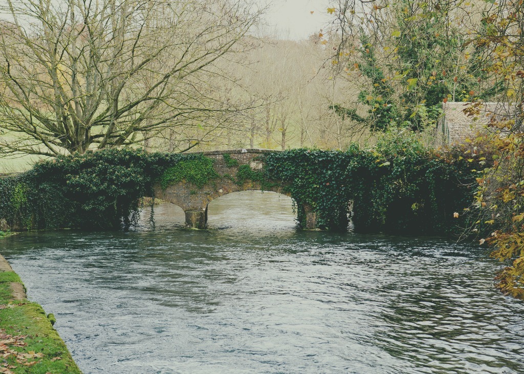 jacindaelena:     ~U&amp;M~ || Cotswolds  