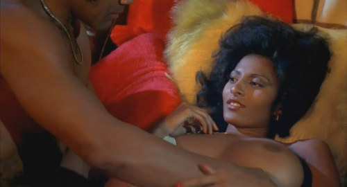 boopbunny:760mastermind:supamuthafuckinvillain:anytimeanyplace365:boobs4victory:Pam Grier in Bucktow